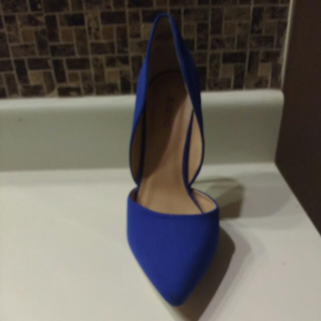 Blue Pumps, Women's Fashion on Carousell
