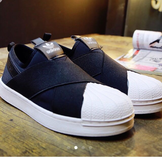 Adidas criss cross shoes deals