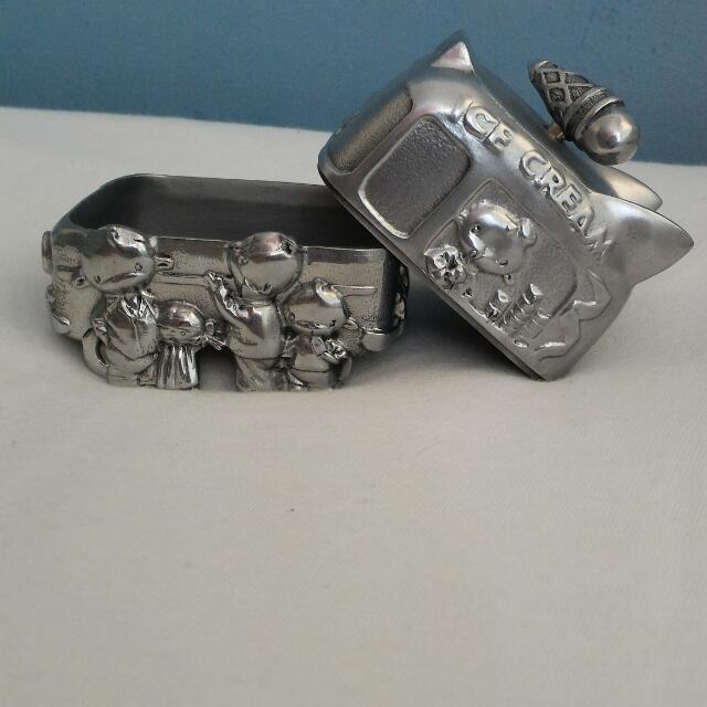 Royal selangor music box on sale