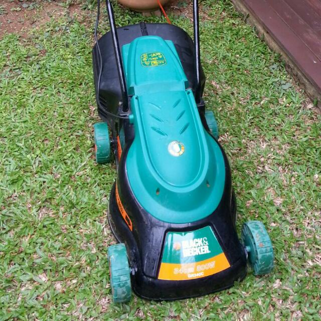 Black & Decker GR3400 Electric Rotary Mower 34 cm 1200W (Old Version) 110  VOLT ONLY FOR US