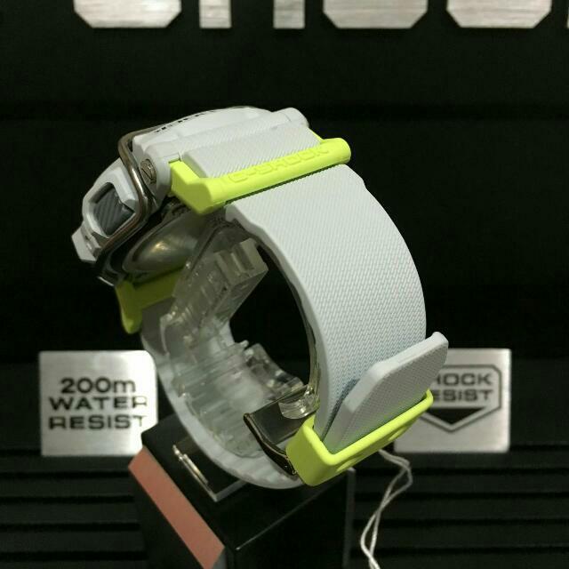Casio G Shock Gshock G Shock Gd 400dn 8dr Gd 400dn 8dr Mobile Phones Gadgets Wearables Smart Watches On Carousell