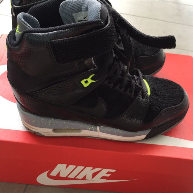 Nike Wedges Shoes Women s Fashion Footwear Sneakers on Carousell