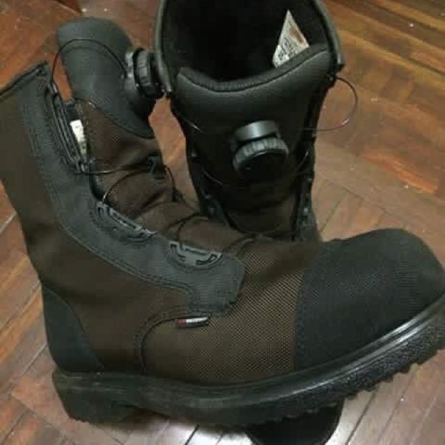 Red wing boots sales 2491