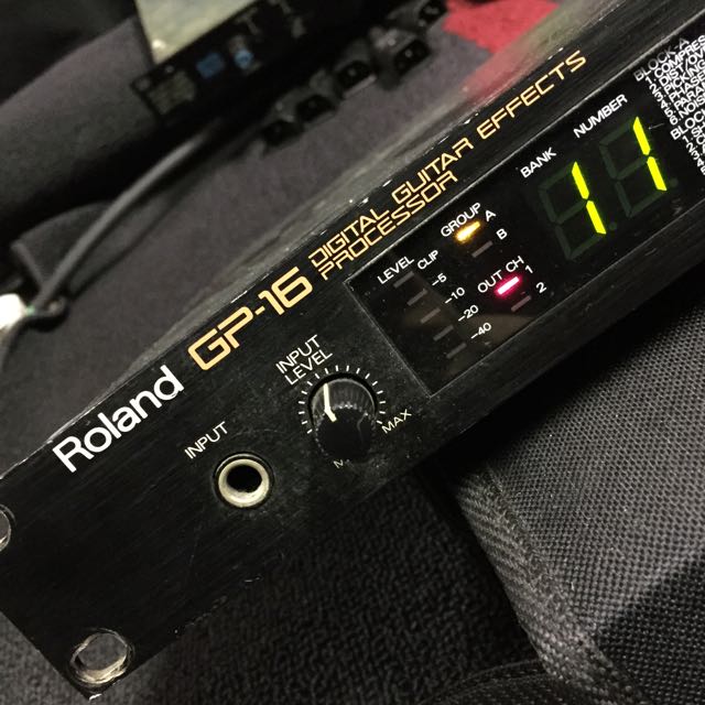 Roland GP16 Guitar Effects Processor, Hobbies & Toys, Music & Media