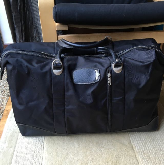 Samsonite bag, Sports Equipment, Exercise & Fitness, Cardio & Fitness