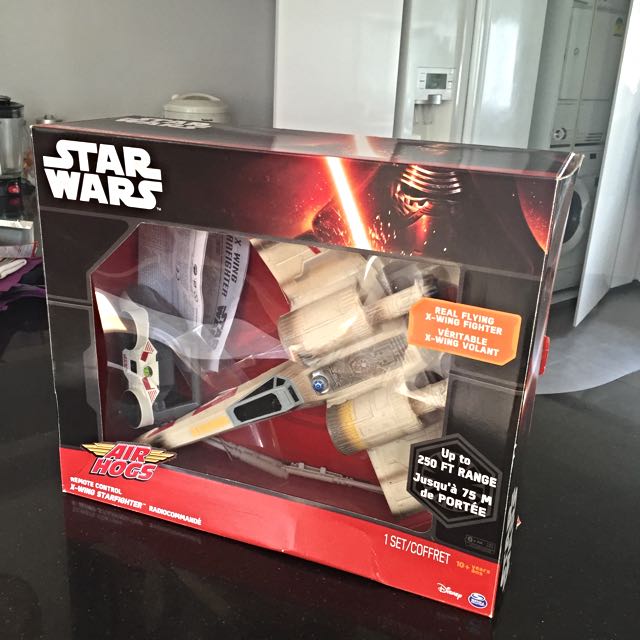 Starwars Remote Control XWing Starfighter (Air Hogs), Hobbies & Toys