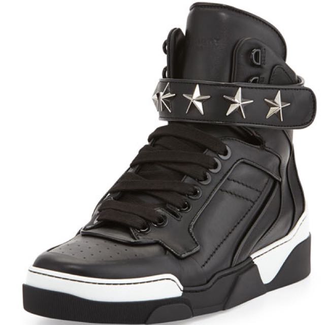 Givenchy Tyson Star Sneaker, Luxury on 