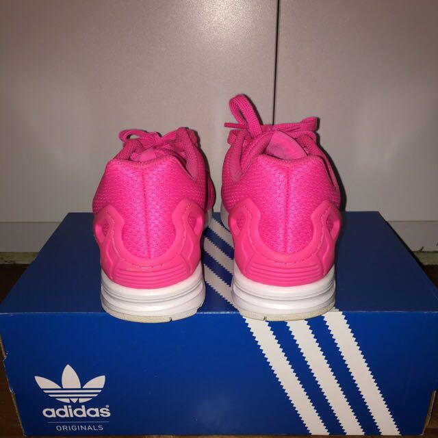 Adidas flux hot sale neon pink