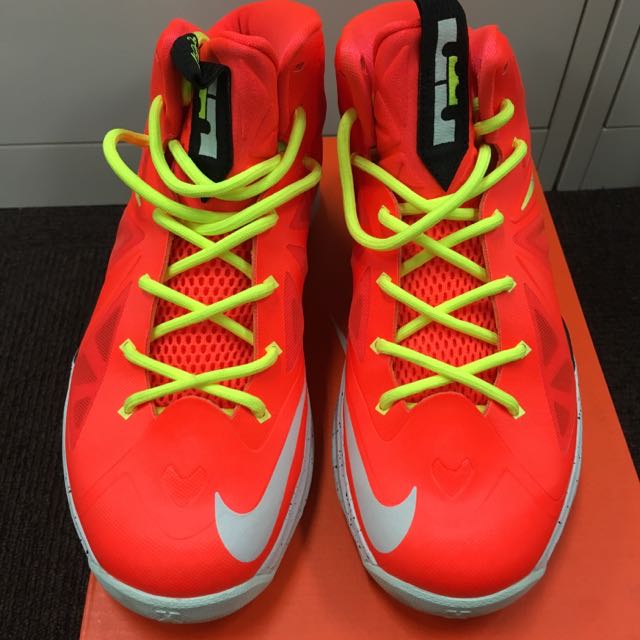 Nike Lebron 10 GS 橘US6.5y=24.5cm, 他的時尚, 鞋, 運動鞋在旋轉拍賣