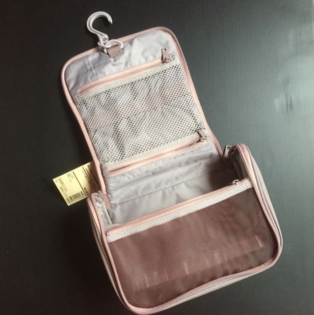 muji toiletries bag singapore