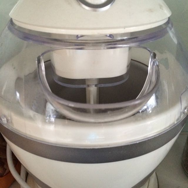 kenwood ice cream maker, TV & Home Appliances, Kitchen Appliances, Ice