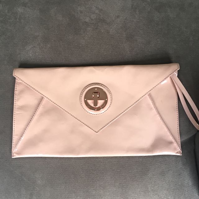 Mimco envelope clutch 2025