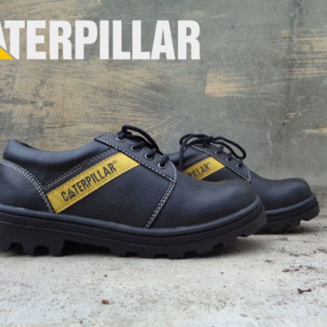 Sepatu Caterpillar Safety Boots Pendek Kalio Warna Hitam Licin Fesyen Pria Di Carousell