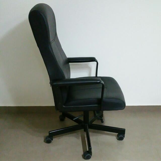Ikea malkolm chair 22121 deals