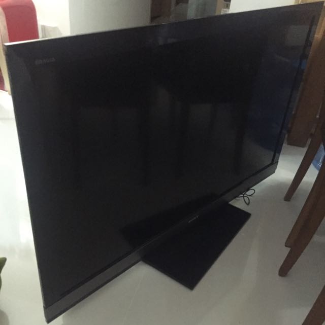Sony 55 Inch TV (broken), Computers & Tech, Parts & Accessories, Networking on Carousell