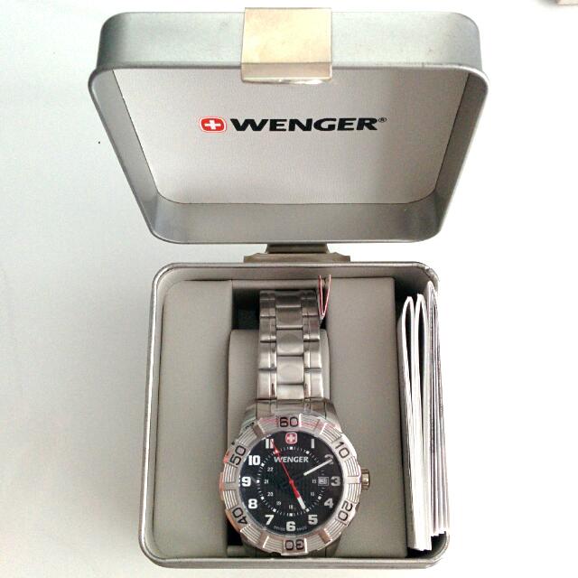 Wenger watch company top