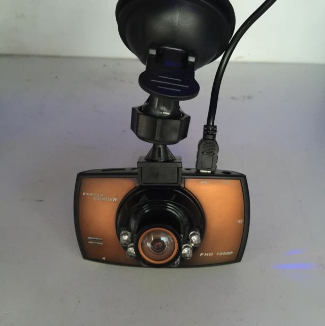 Car 12 Volt Camera, Men's Fashion, Muslim Wear, Accessories on Carousell