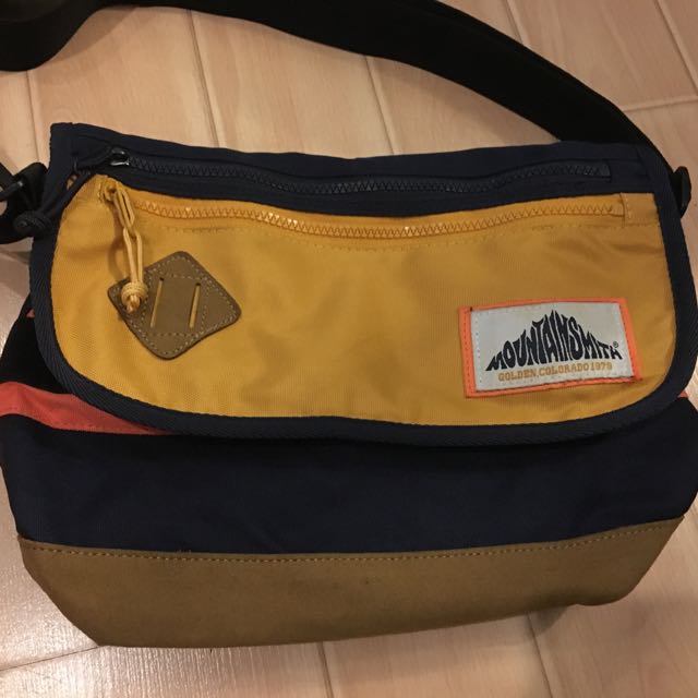 mountainsmith sling bag