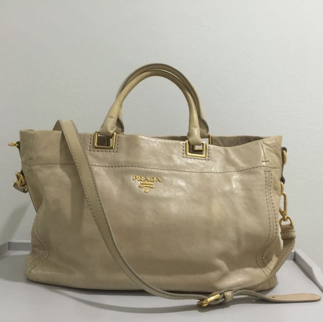 Authentic Prada Tote Bag, Luxury, Bags & Wallets on Carousell