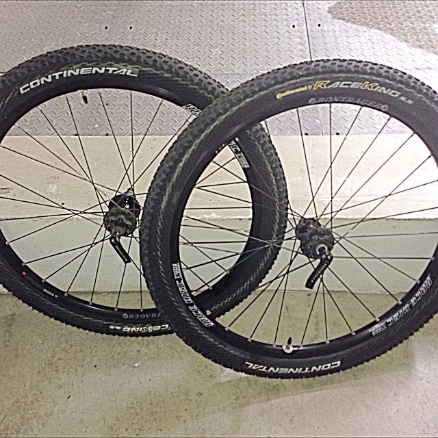 Bontrager race disc tubeless discount