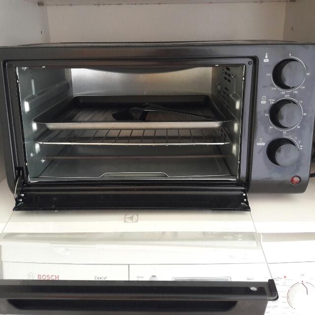 Electrolux EOT 4500/4550 Oven / Grill, TV & Home Appliances, Kitchen
