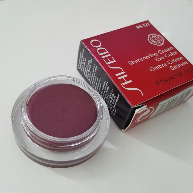 Shiseido Shimmering Cream Eye Color Fesyen Wanita Di Carousell