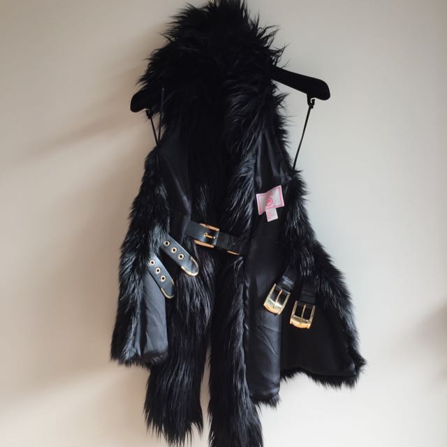 Versace For H M Faux Fur Vest Size US 4 AUS Size 6 New Women s