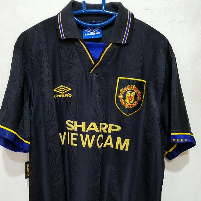Manchester United Retro Kit Black