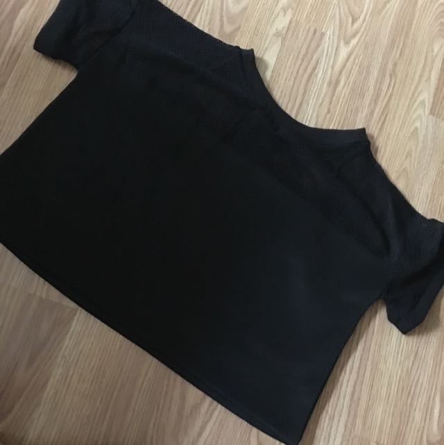 Netted TOP, Women's Fashion, Tops, Sleeveless on Carousell