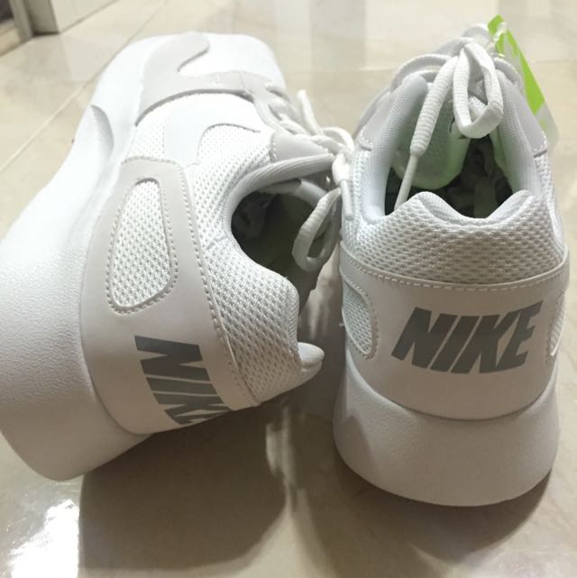 nike kaishi run white