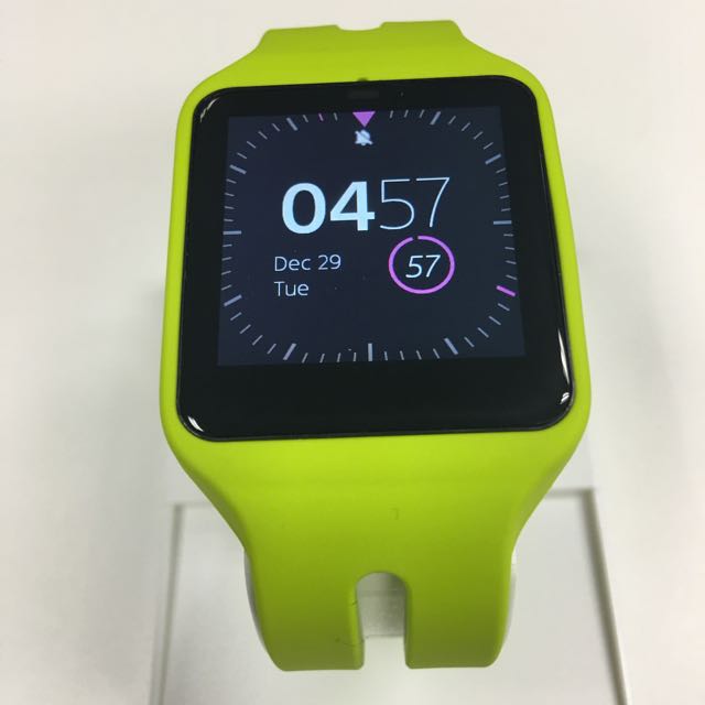 Dexcom g6 sony smartwatch 3 2025