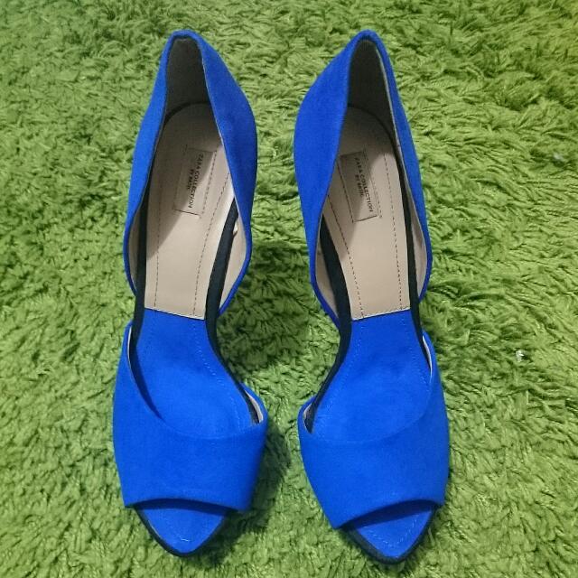Zara Collection By Basic (Category: Other Bottoms) located in Singapore. Submitted by piccoandpicca (Listing ID 56333344, Image 1). Description: .