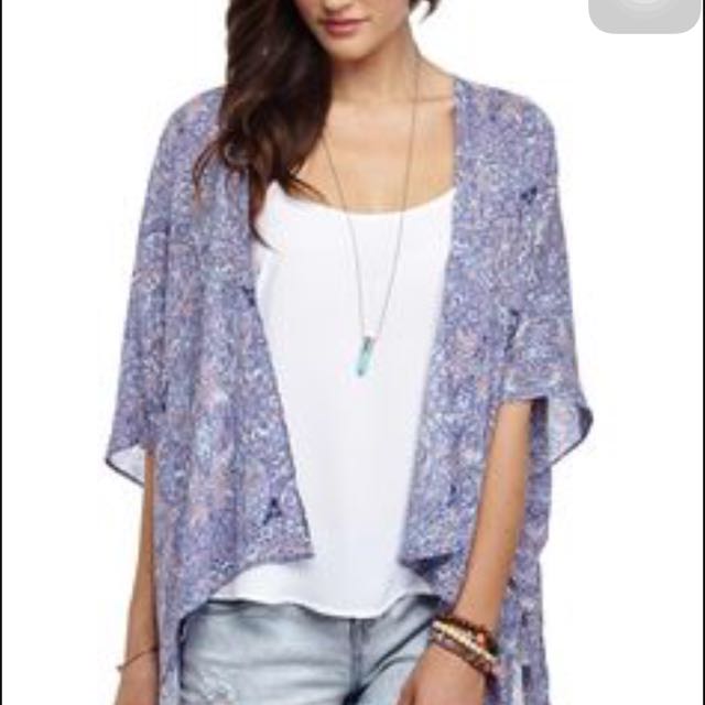 Cotton On Kimono Cardigan Women s Fashion Coats Jackets and Outerwear on Carousell