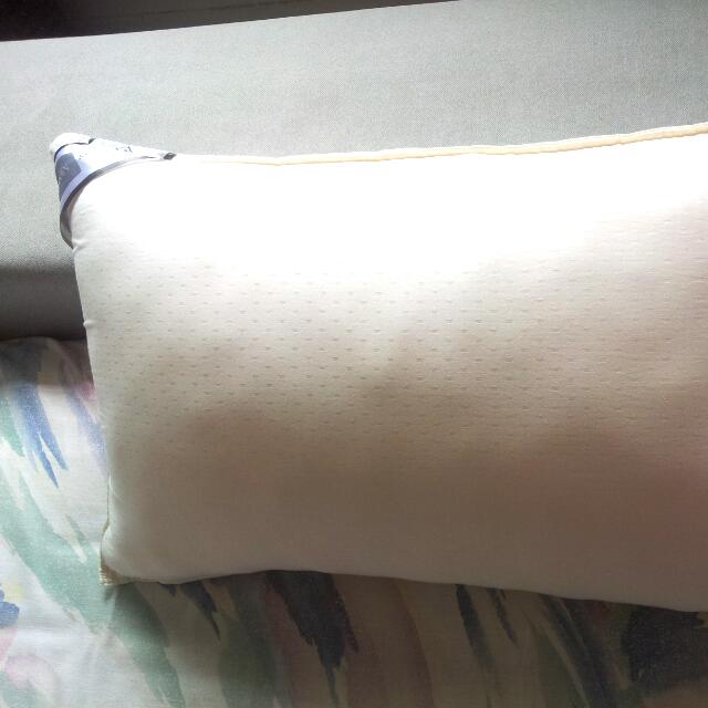 novelle memory pillow