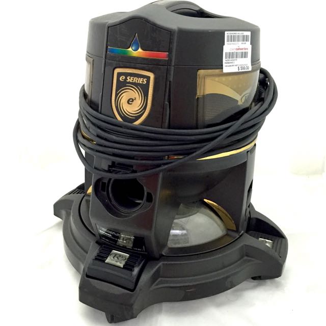 (Price Reduced) Rainbow Vacuum E series, TV & Home Appliances, Vacuum