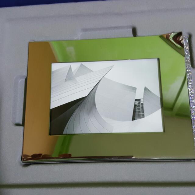 Swarovski Ambiray Picture Frame, small, Everything Else on Carousell