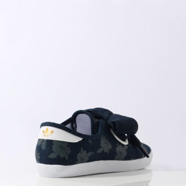Adidas relace low japan top