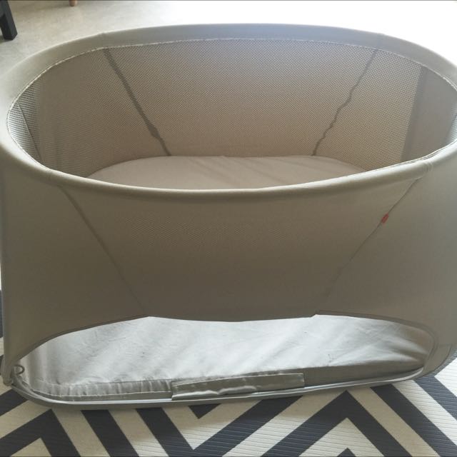 Bassinet -Stokke® Bounce 'n' Sleep Daybed, Babies & Kids, Baby Nursery ...