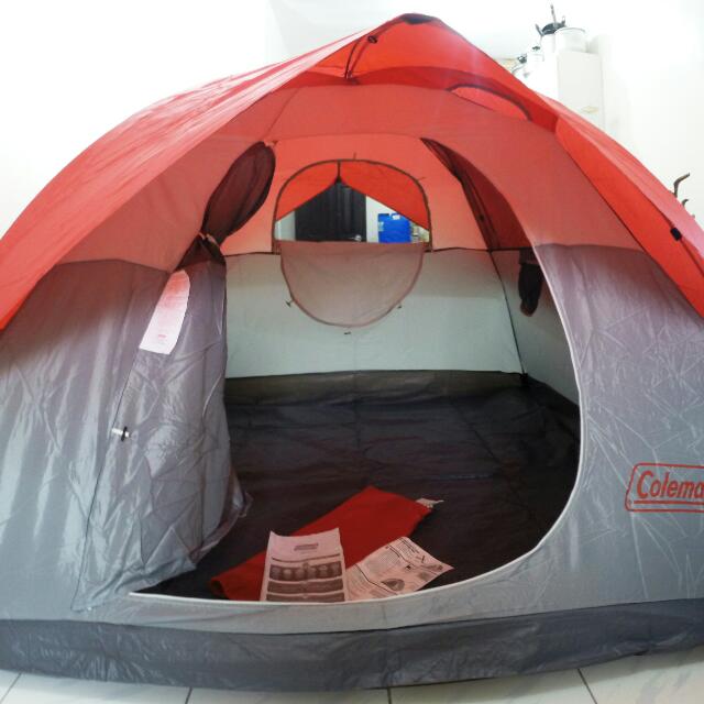 Coleman Sundome 7x7 Tent, Sports Equipment, Hiking & Camping on Carousell