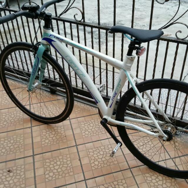 Gt fixed gear bike deals