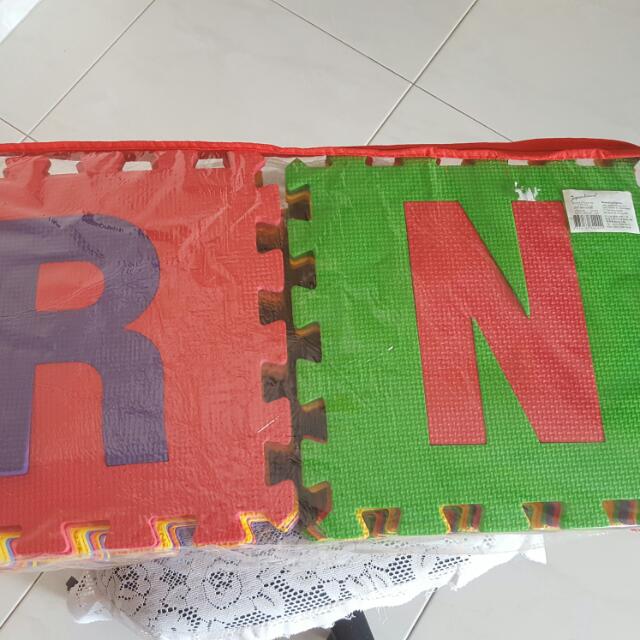 Alphabet Foam Mat, Babies & Kids, Bathing & Changing, Changing Mats