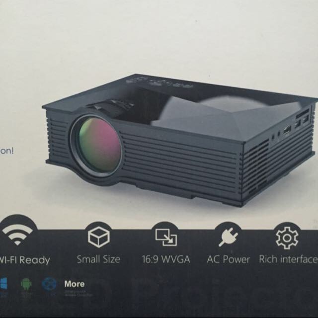 (reserved)Unic uc40 LED Projector, Computers & Tech, Parts ...