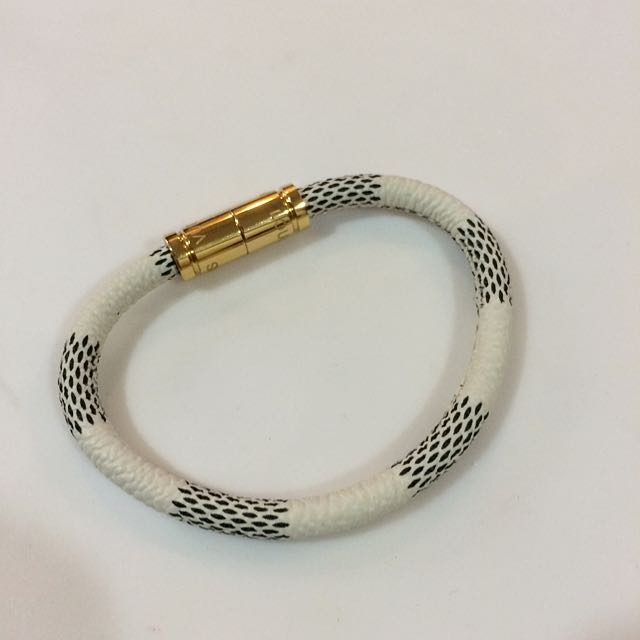 LV Inspired Magnetic Bracelet, Women's Fashion, Jewelry
