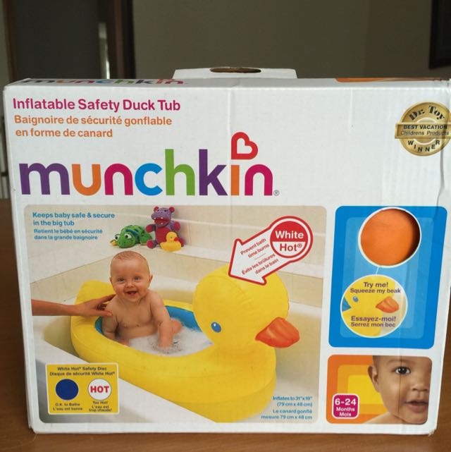 Munchkin Inflatable Safety Duck Tub, Babies & Kids, Babies & Kids