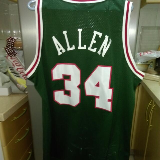 bucks away jersey