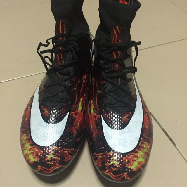 Nike cr7s on sale