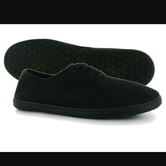 slazenger black shoes