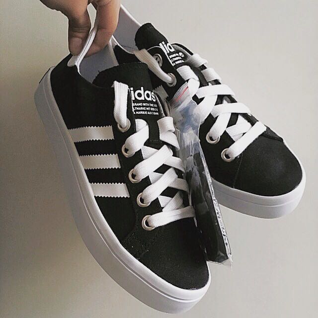 Adidas Court Vantage S79302 Carousell