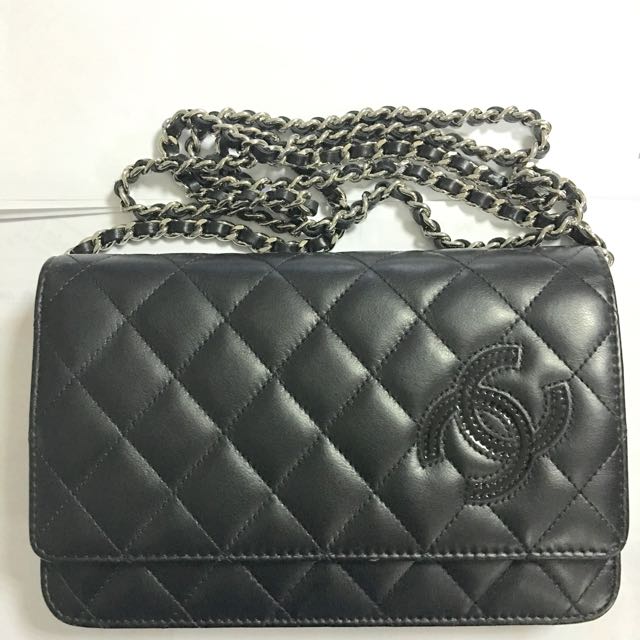 Woc Channel Chanel WOC, Women's Fashion, Bags & Wallets, Purses & Pouches on Carousell