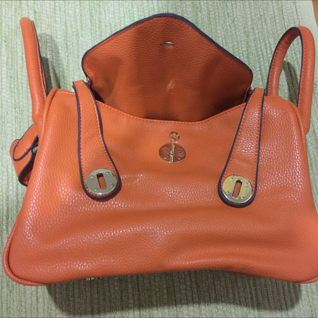 Hermes Lindy 28 Bag